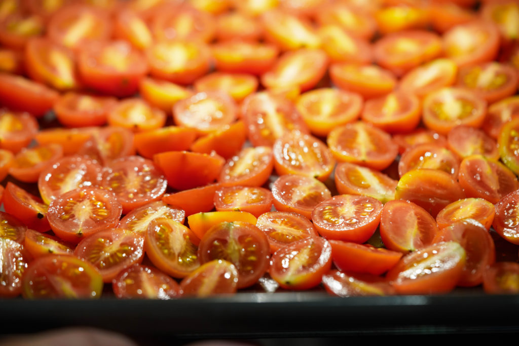 Вялим томаты