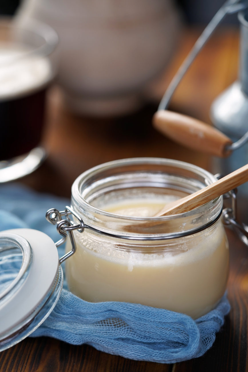 Как приготовить сгущённое молоко